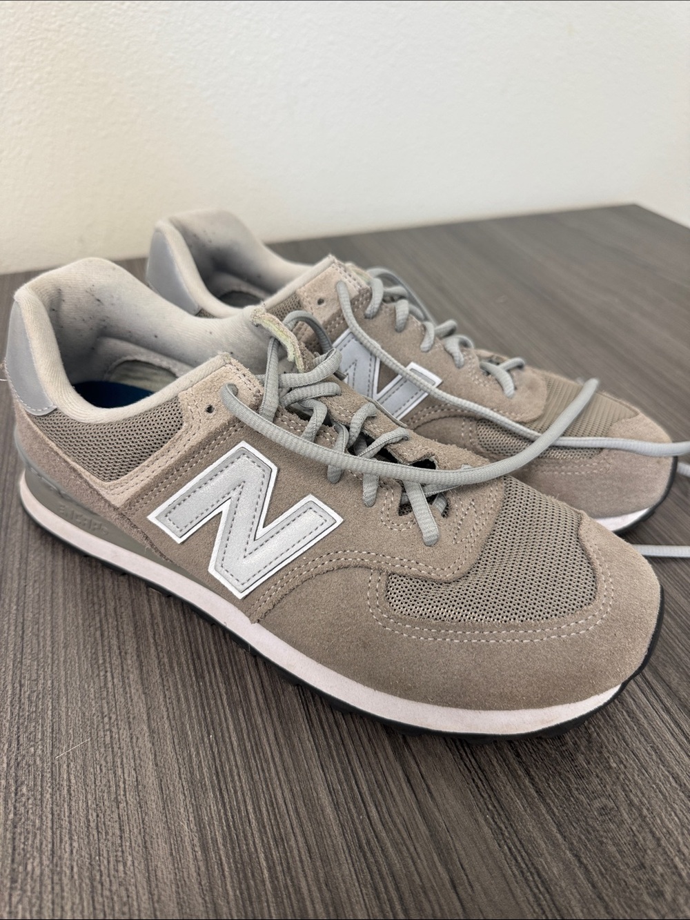 New Balance Men’s 574 Sneakers size 10.5